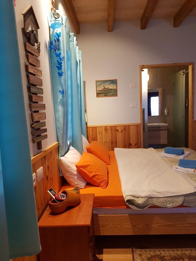 Вилла The Butterflies Wood House Reshafim Экстерьер фото